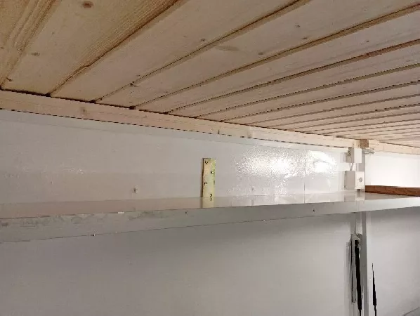 Food-truck : Rénovation d'un food-truck (lambrissage) 75.webp