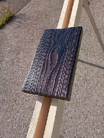 Échantillons : Échantillon bois brûlé-brossé-verni 77.webp