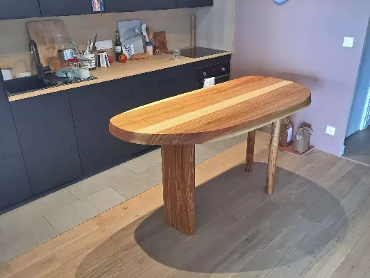 Agencement : Table en frêne Olivier 89.webp